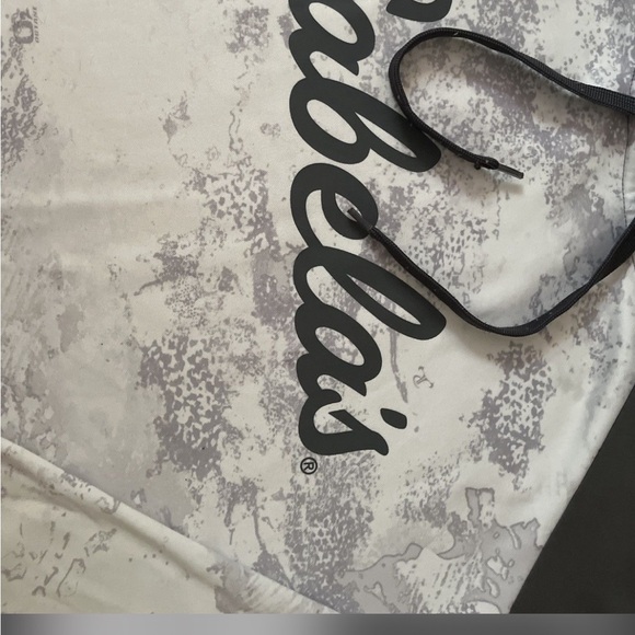 🔥CABELAS🔥HOODIE 🔥 - Picture 2 of 4